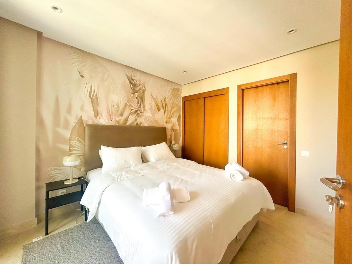 Small Cozy Nest In Quiet Area - With Balcony Apartment *
